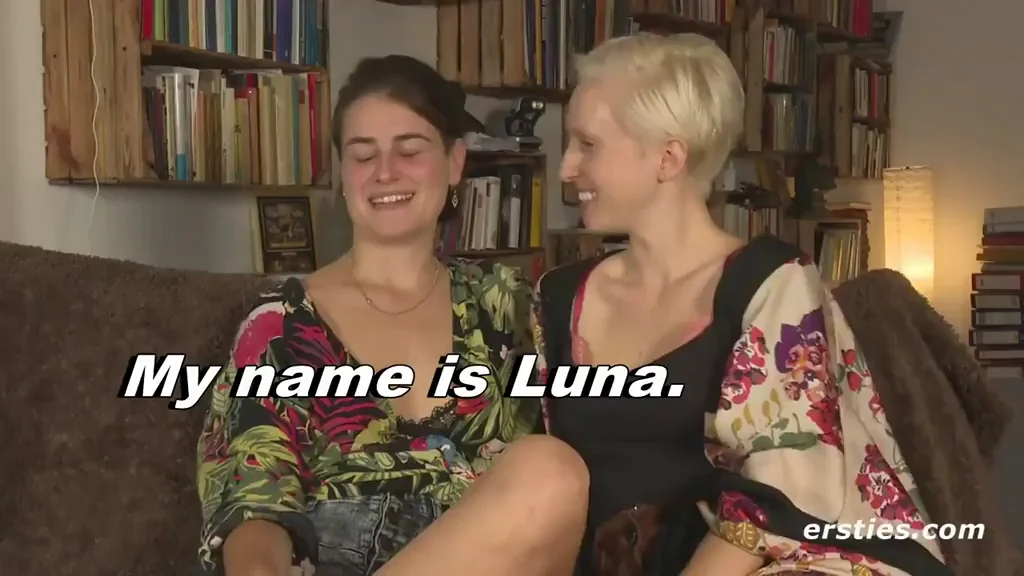 From LA to Paris to Berlin - Luna & Veronica