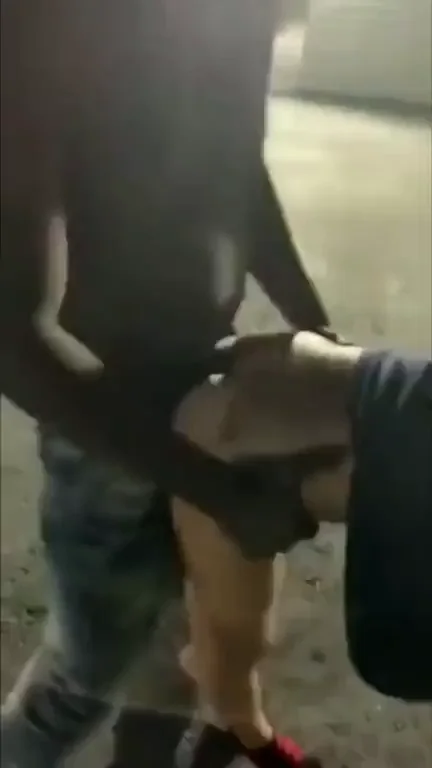 They're Fucking Young Single Mom In Parking Lot ?