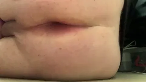 Fingering my ass