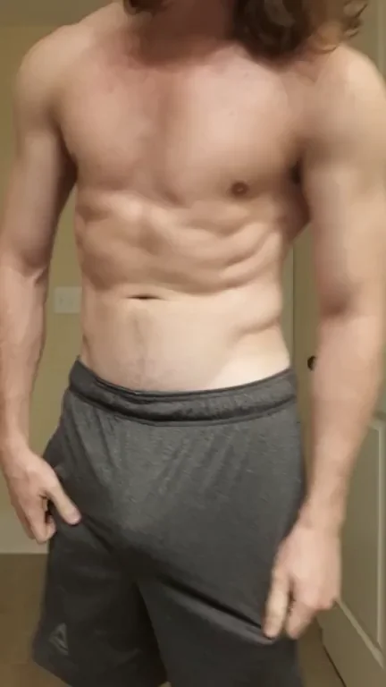Just finished some chest and tris (M)