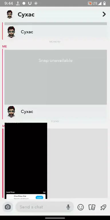 Snapchat Tease: Mystery Chick's Snapchat Ad ID Hunt