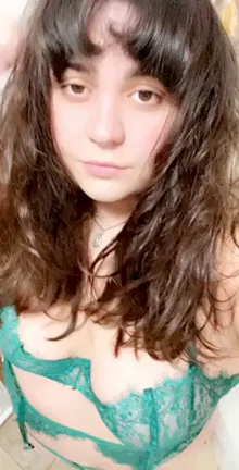 Chubby Babe's Teasy Green Lingerie Try-On 😈💚