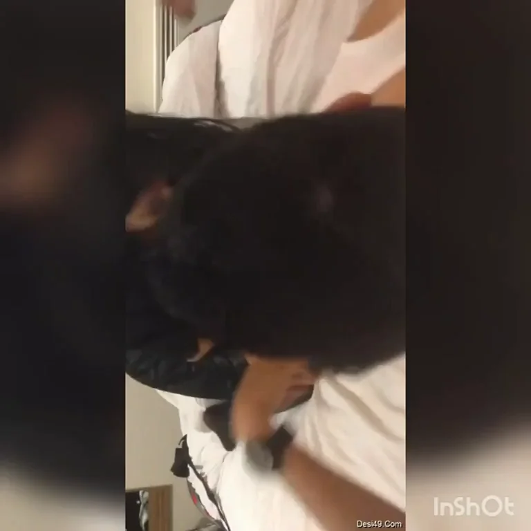 Hot cute girls showing her Boobs and pussy (link in comment)