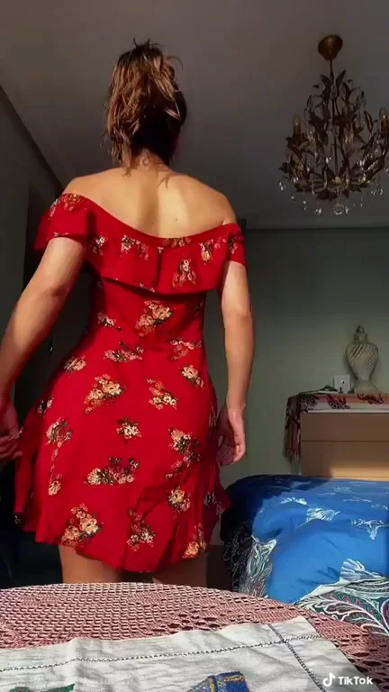 Reuploaded My Juicy Twerk cuz Haters Called Me Ugly... Love This Nerdy Ass Tho 💋🍑