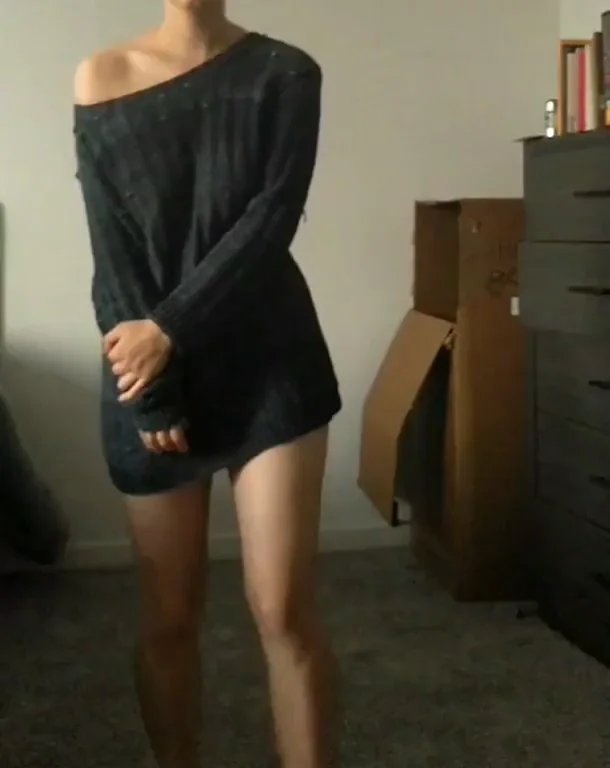 34DDD, but am I still a stick with hips like these? [19F]