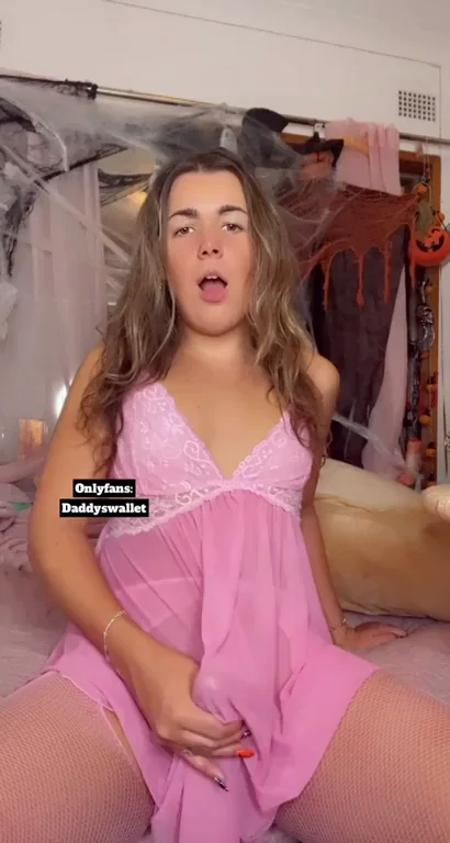 hey straight guys, would u rather suck my big cock or fuck my juicy ass? be honest :P