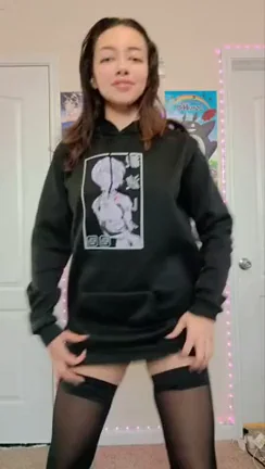Petite Anime Slut Begs: Fuck Me While I Binge Hentai? 😈🍆📺