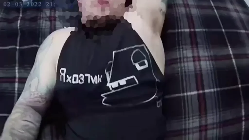 Femdom Queen Shoves Giant Cock Deep in Naughty Boy's Hole 😈🍆💦