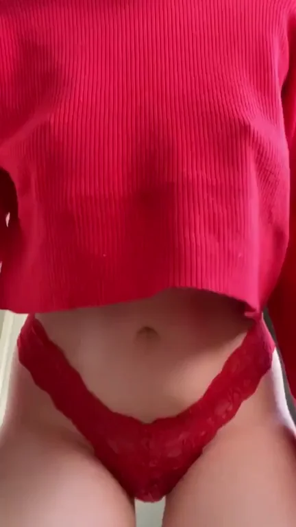 Bouncy natural boobs