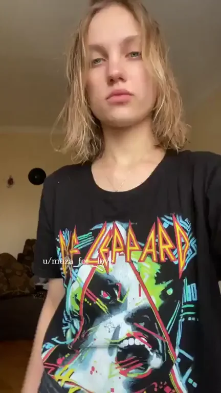 Hey, Am I Your Tiny Tits Type? 😏🔥