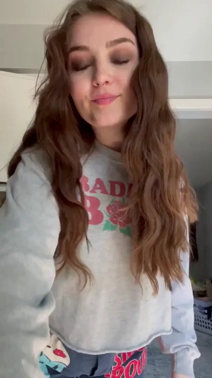 Bouncy Boob Tease for My Tit Lovers 💖🍈🍈