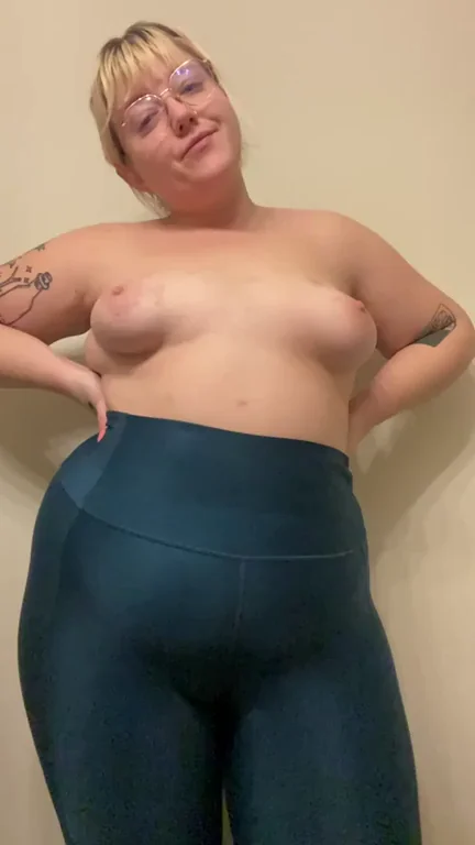I can’t believe my leggings held all this in… ?