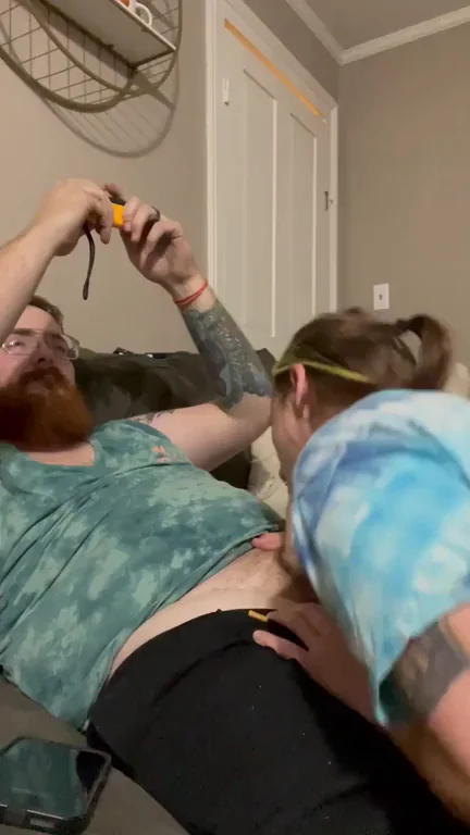 Game Wins Over Pussy, But He Still Scores Big 😏🎮🍑
