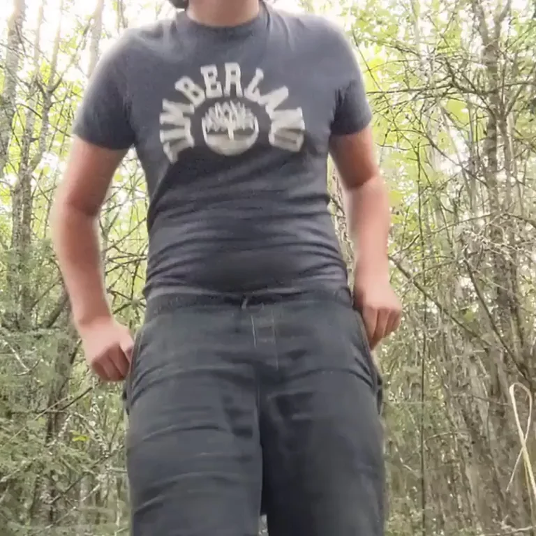 😈 Public Woods Dick Stroke & Cum Blast 🍆💦