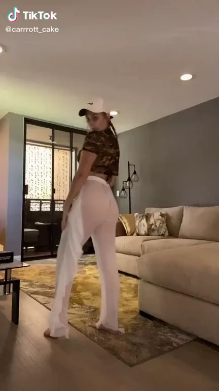 TikThot Redhead's Carrot Cake Underboob Tease Dance