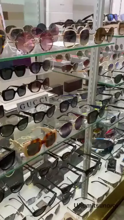 I think the man behind me approves ahah