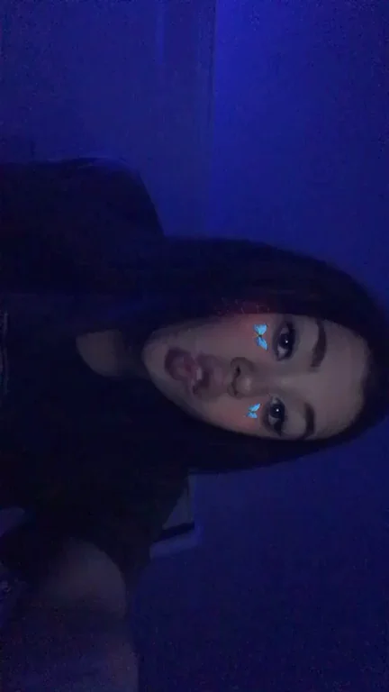 F20 Domme Tease: Craving Subby Loser Dick to Drain 😈🍆