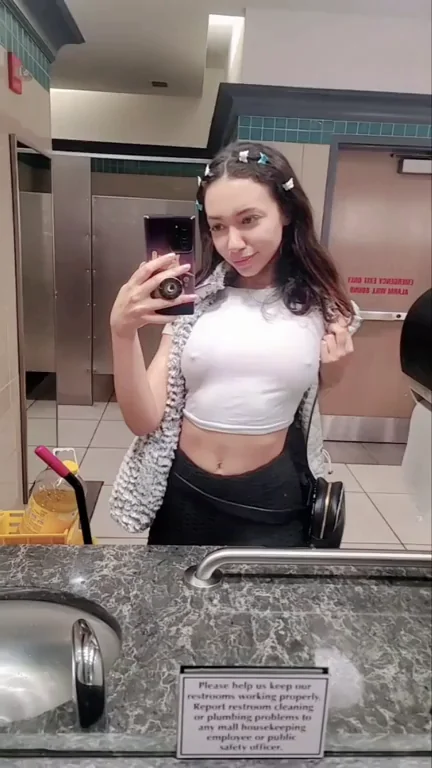 My Risky flash in the bathroom at the mall today. Can you tell I'm excited?