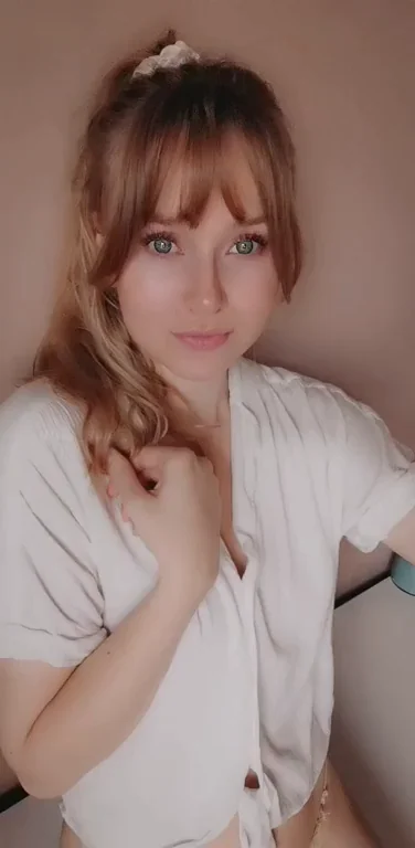 Would you fuck a petite teen from Sweden?