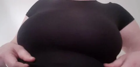 Epic 32I Titty Drop: Massive Natural Jugs Unleashed
