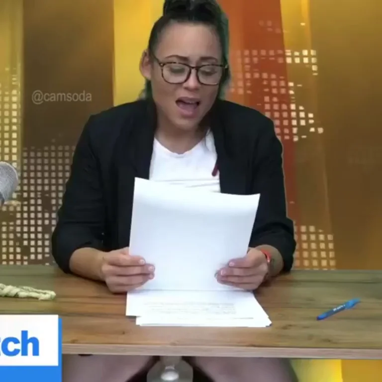 Carmela Clutch Humps the News Desk Reading Headlines 😈📺🍑