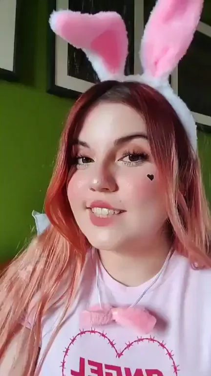 Can I be your little cumslut? ??