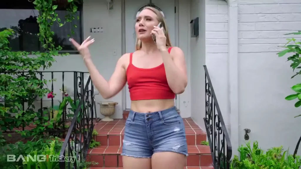 Aj Applegate Gets Tricked Into Fucking A Guy Who Saved Her Stolen Phone [Bang]