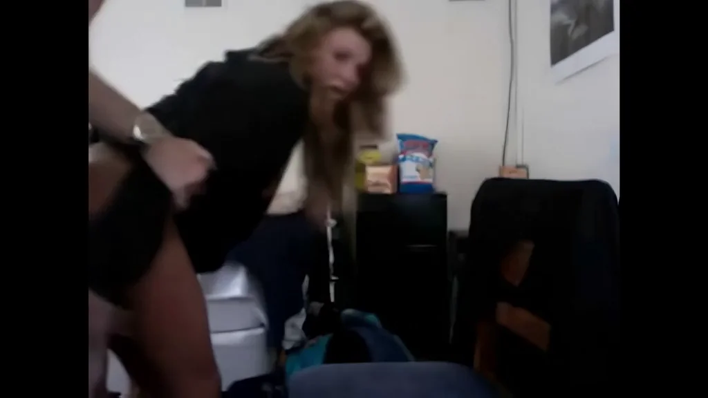 GDP Slut Bends Over in Black Hoodie 🍑🔥 Who Is This Tease?
