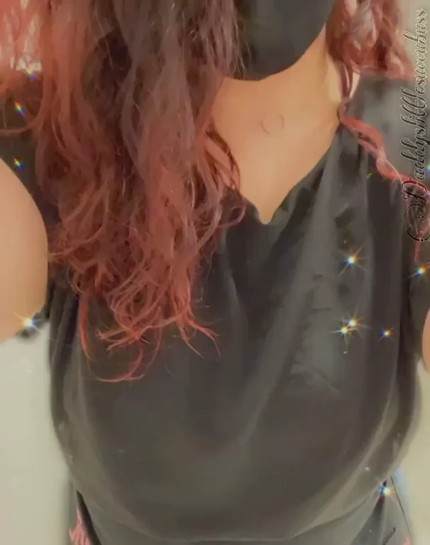 🔥 Redhead Slut's Pierced Titty Drop Hello! 😈🍈🍈