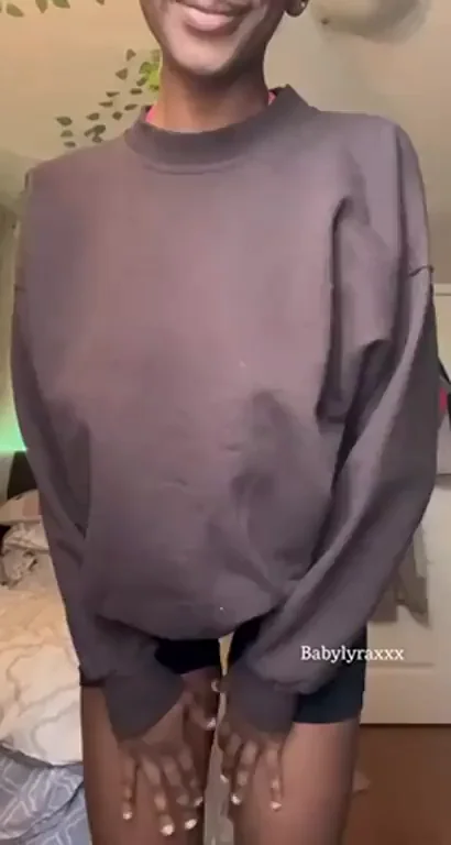 🍈🍈 Babylyraxxx's Massive Ebony Titty Drop GIF 🔥