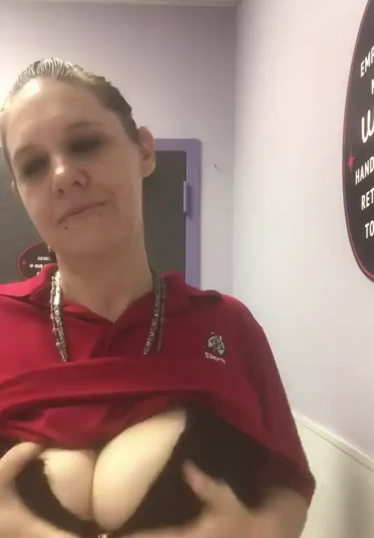 (F)un while at work, come join me