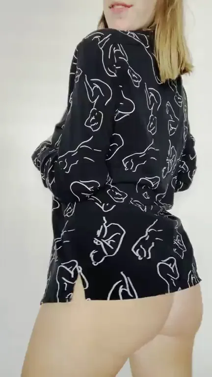 🤰Pregnant Babe's Natural DDD Tits Bounce & Ass Tease💦 @greydesire