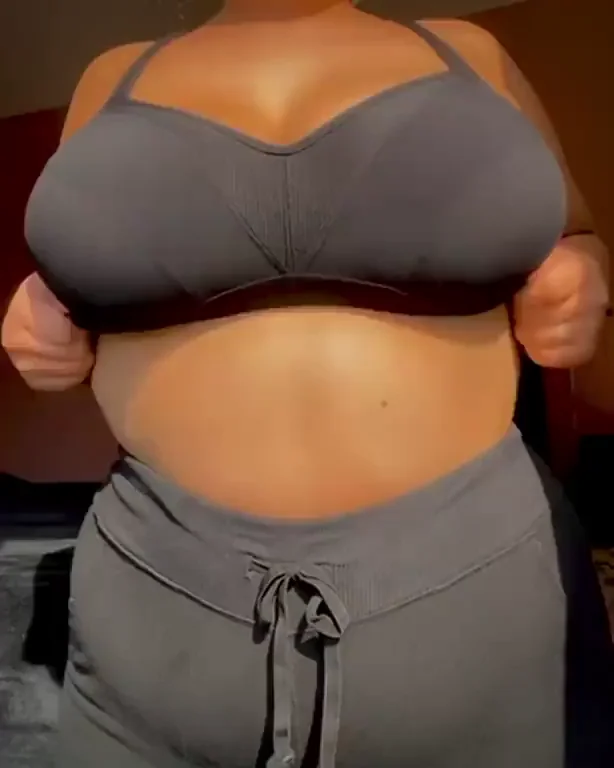 Soft BBW Titty Drop: Watch Those Massive Jugs Bounce Free!