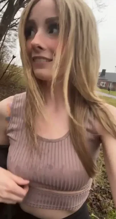 Stormy Weather Titties Flash 😈🌩️💦 [GIF]