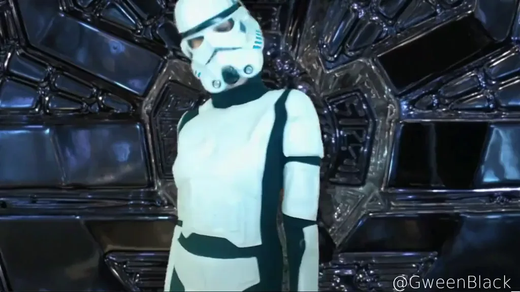 🔥 Slutty Stormtrooper Babe Rubs Her Wet Pussy in Death Star Den 😈
