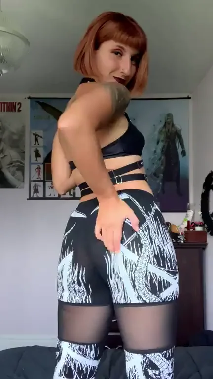 Pulled Down Surprise: Redhead's Juicy Ass Bigger Than You Thought