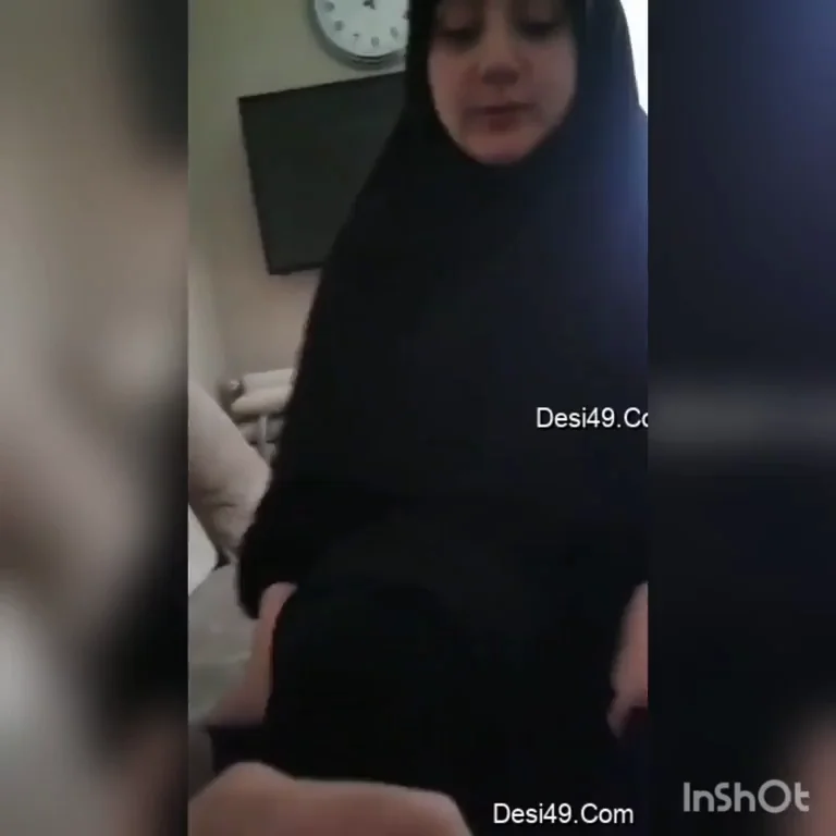 Hijabi Girlfriend's Naughty Cam Fuck with BF 🔥🧕💦