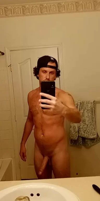 Thick Dick Tease Hoping to Soak Your Pussy Wet 💦🍆