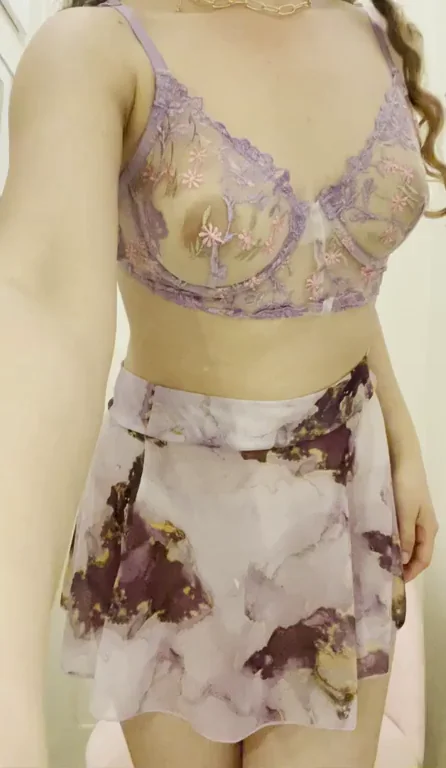 College Slut Says Hi in Lacy Lingerie Tease