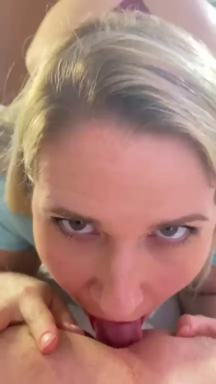 Wifey Kicks Off the Night Rimming Hubby's Tight Asshole 😈🍑👅