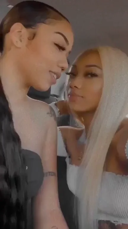 Mhhh