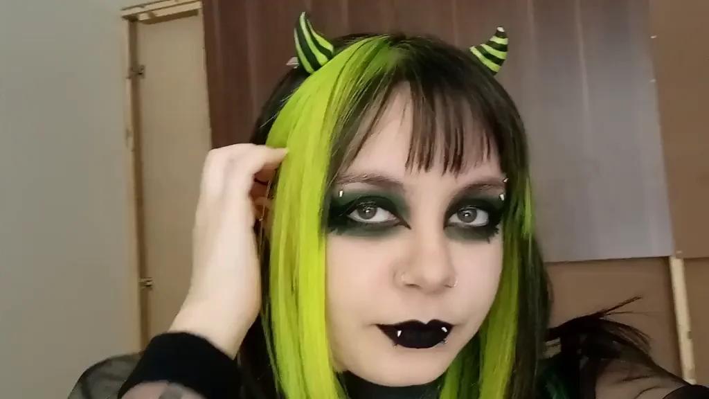 POV: Goth Babe with Massive Tits Tops Your Ass