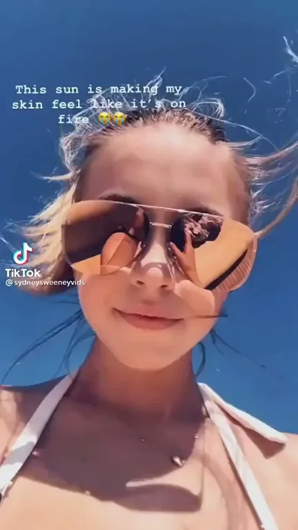 Sydney Sweeney became such a masturbation icon in just a year. Really need to jerk to her alot more