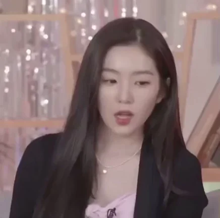 Red Velvet- Irene’s Sexy Tongue