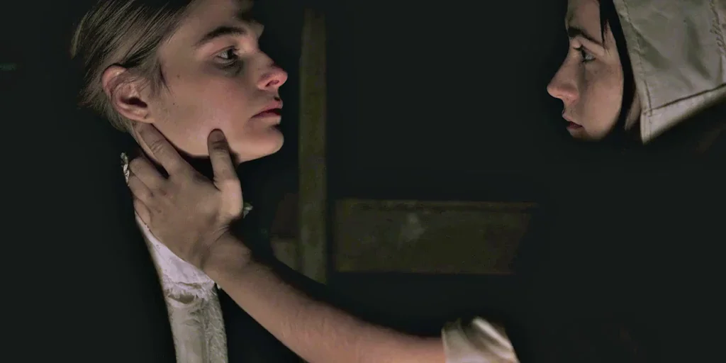 Stefanie Scott & Isabelle Fuhrman in The Last Thing Mary Saw (2021)