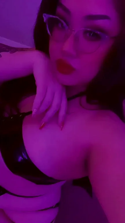 Showing off my new succubus lingerie.. Who wants their soul stolen?