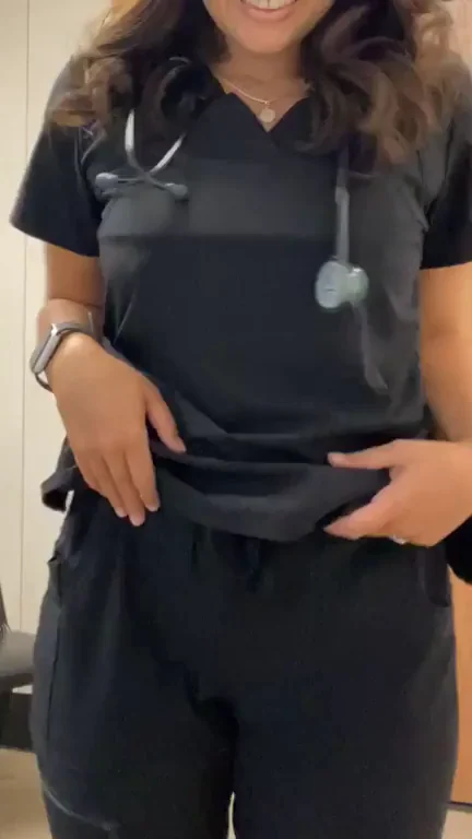 I have too much fun being such a bad girl at work [f]