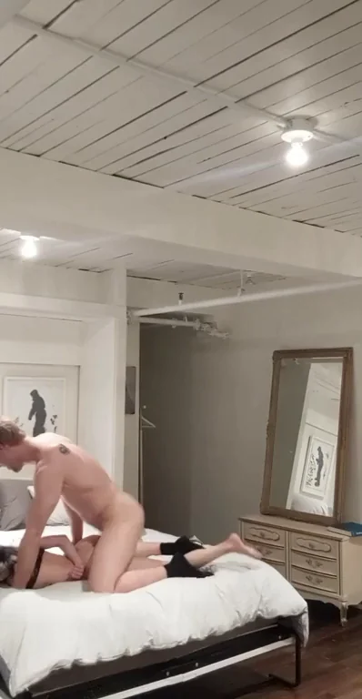 Asian girl gets fucked by big dick and has toe-curling screaming orgasm