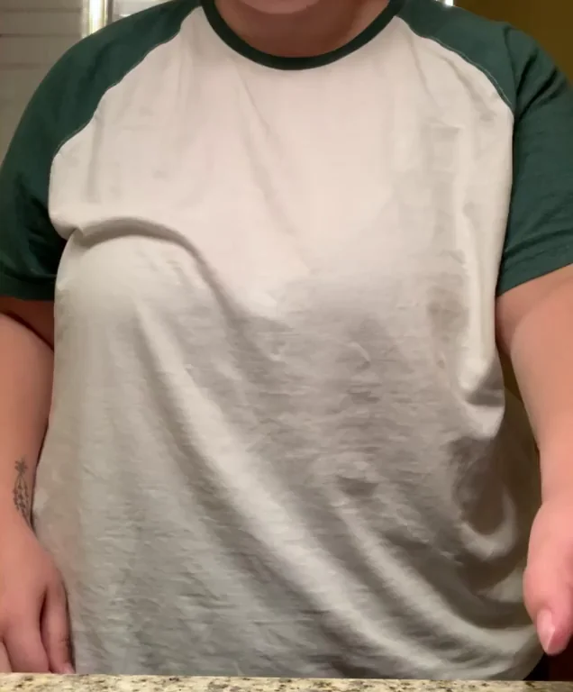 getting ready for my shower ?