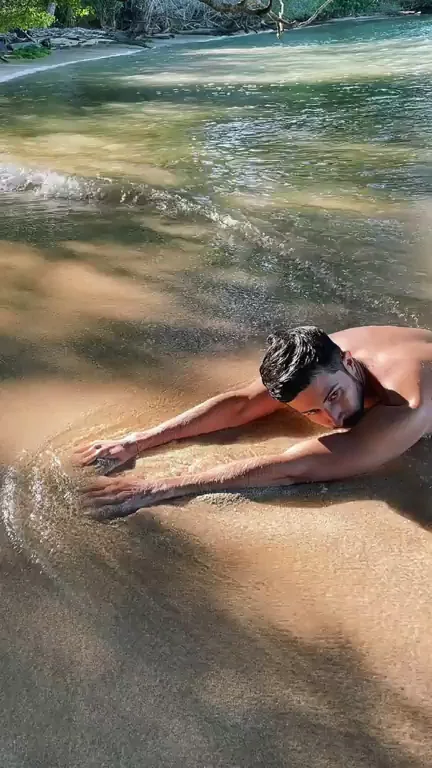 My butt is wet and looking for a new adventure ?